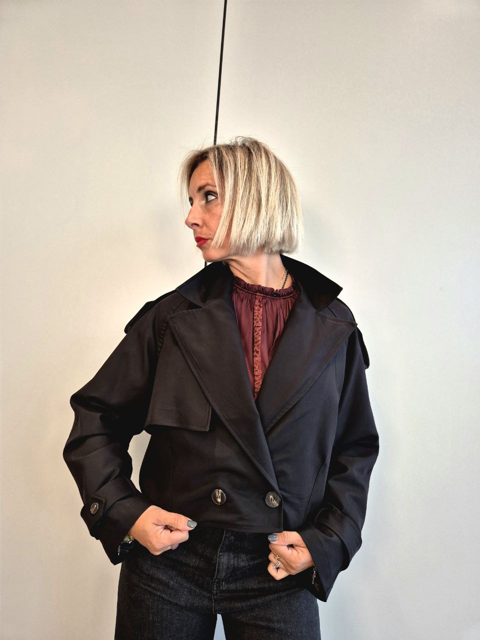 Trench crop vari colori