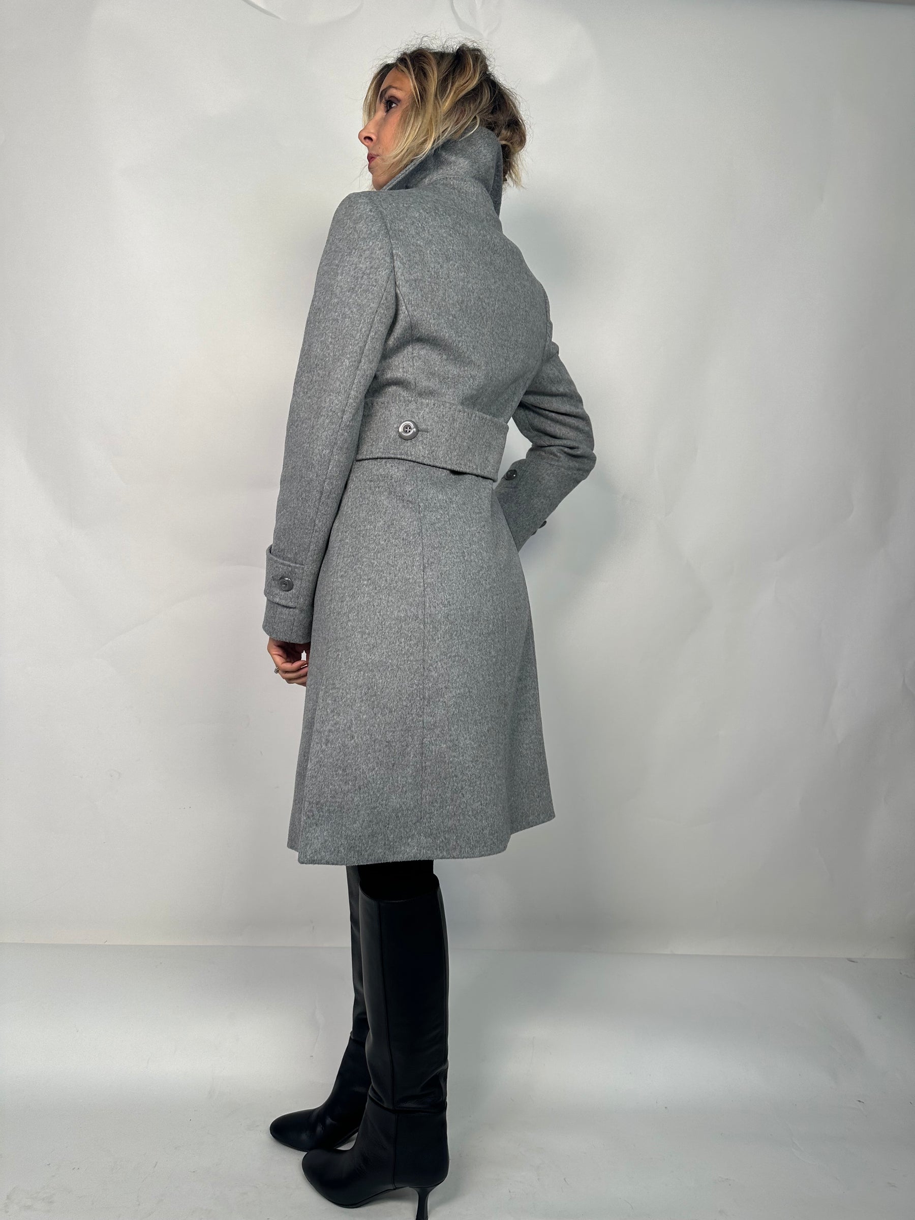 LORO PIANA Cappotto grigio con spacchetti