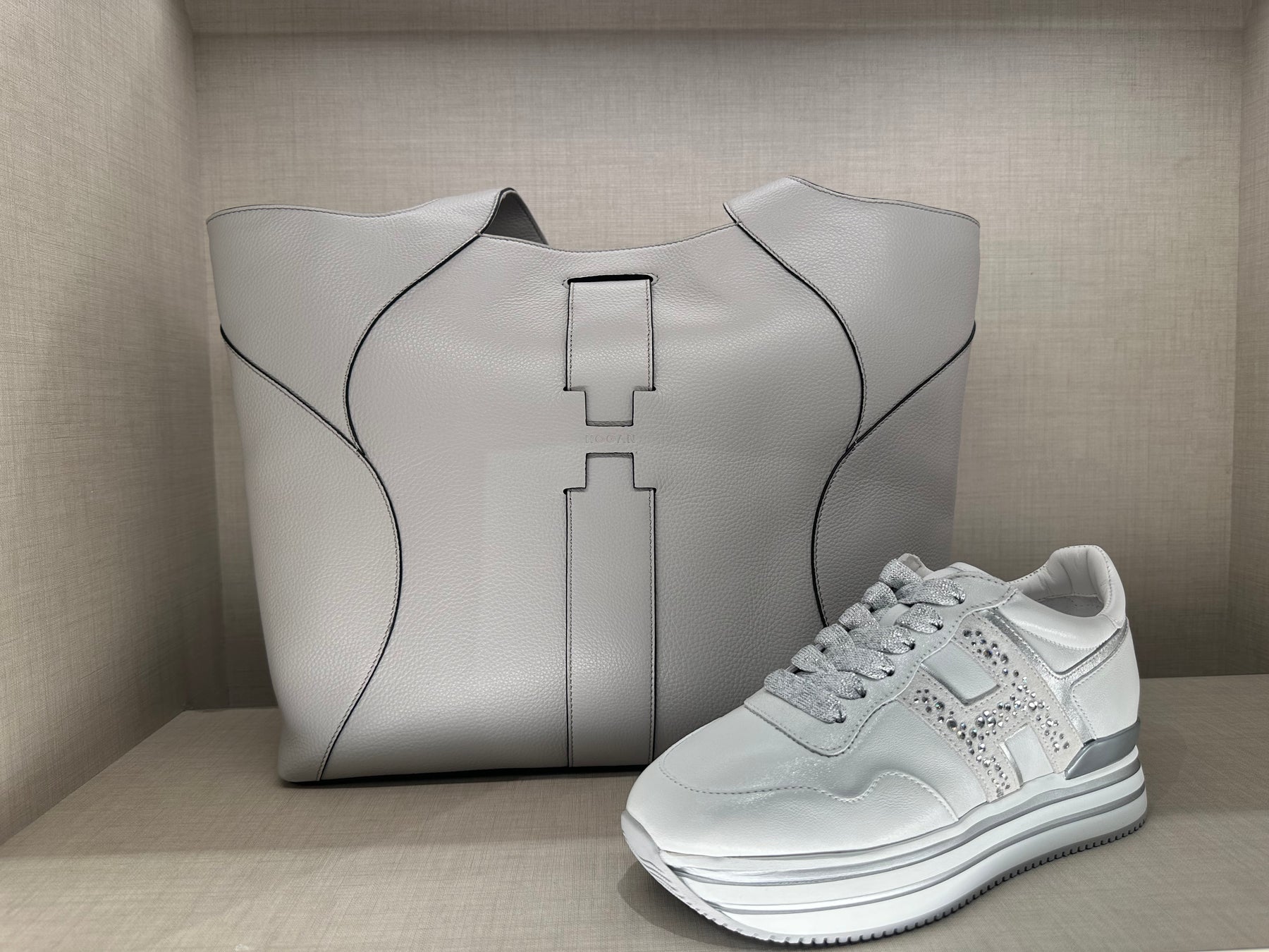 HOGAN Borsa shopper ghiaccio pelle martellata