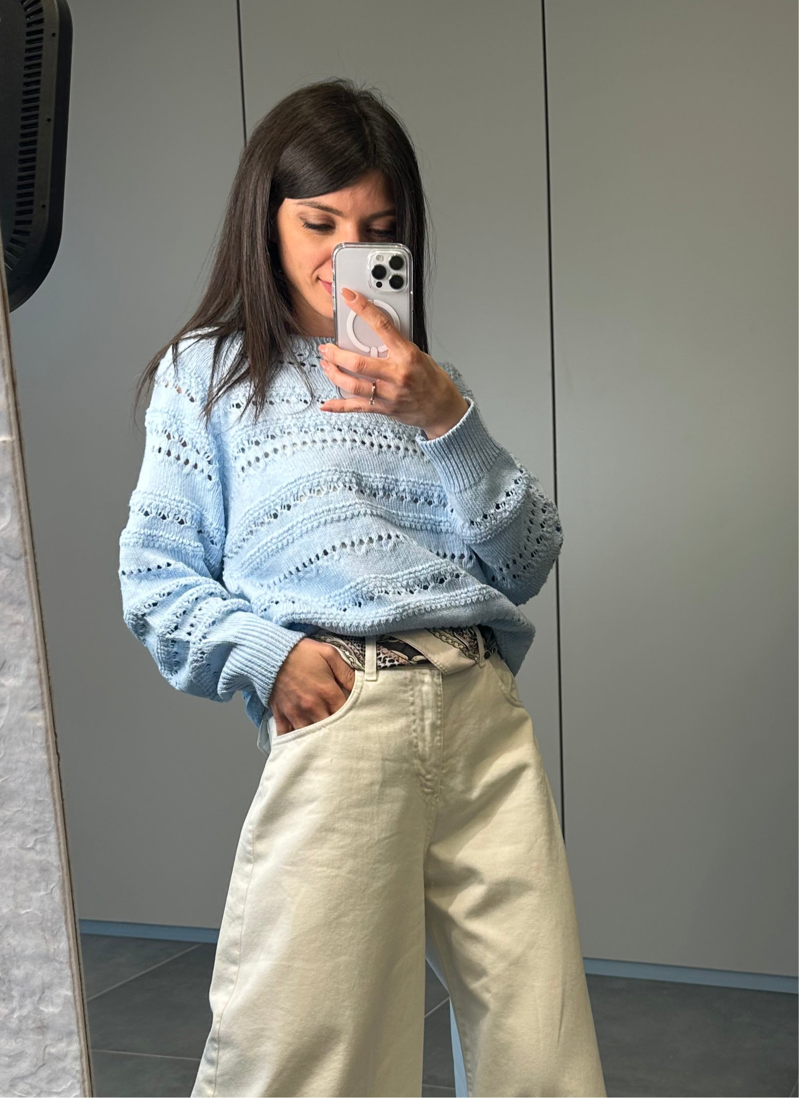 Maglia tricot azzurra girocollo