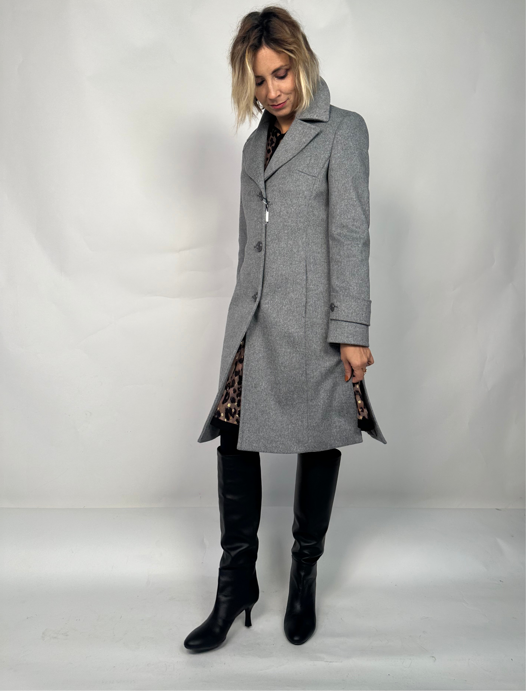 LORO PIANA Cappotto grigio con spacchetti