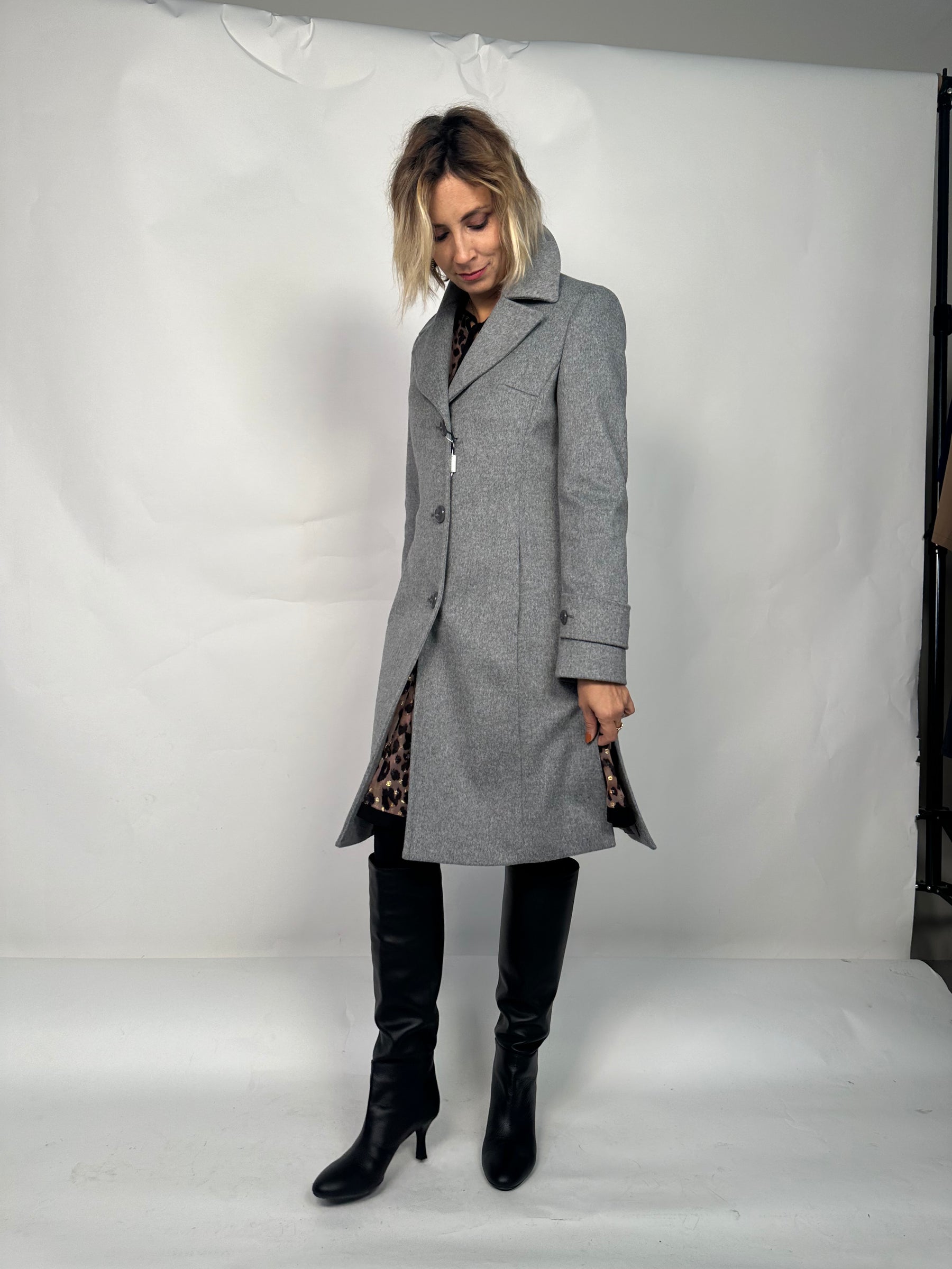 LORO PIANA Cappotto grigio con spacchetti