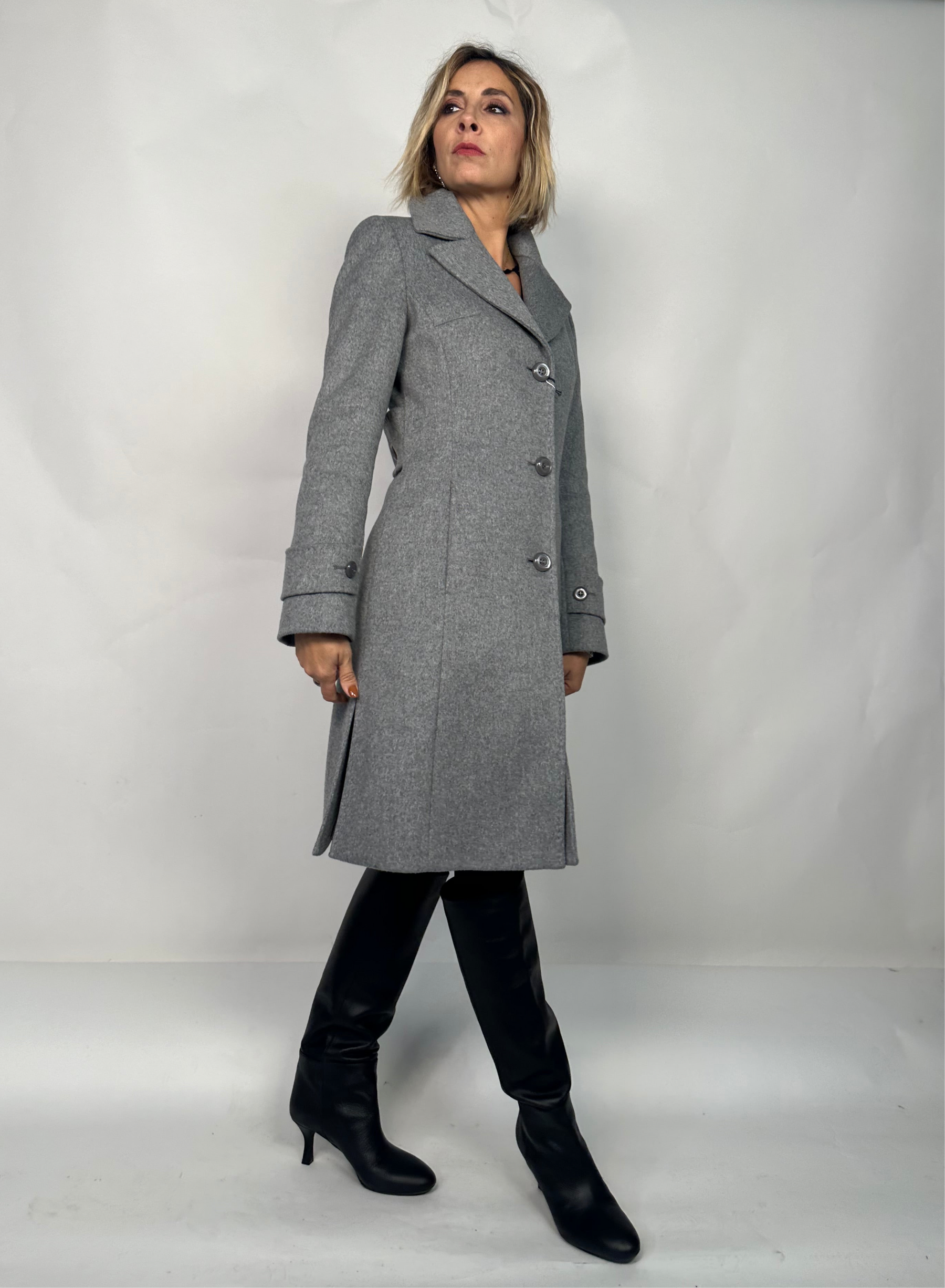 LORO PIANA Cappotto grigio con spacchetti