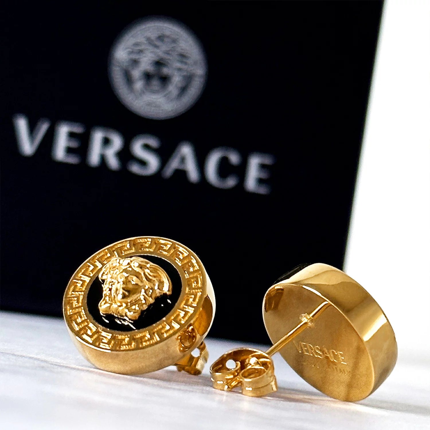 VERSACE Orecchini neri e oro Medusa