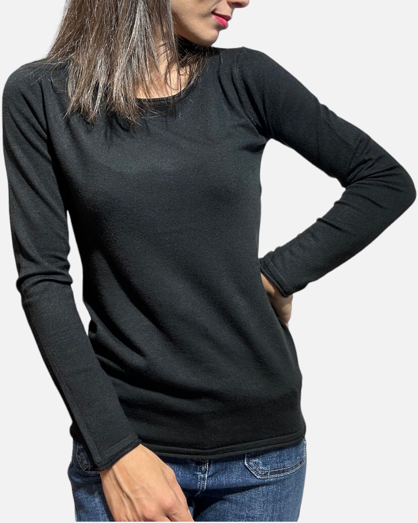 Maglioncino leggero nero slim