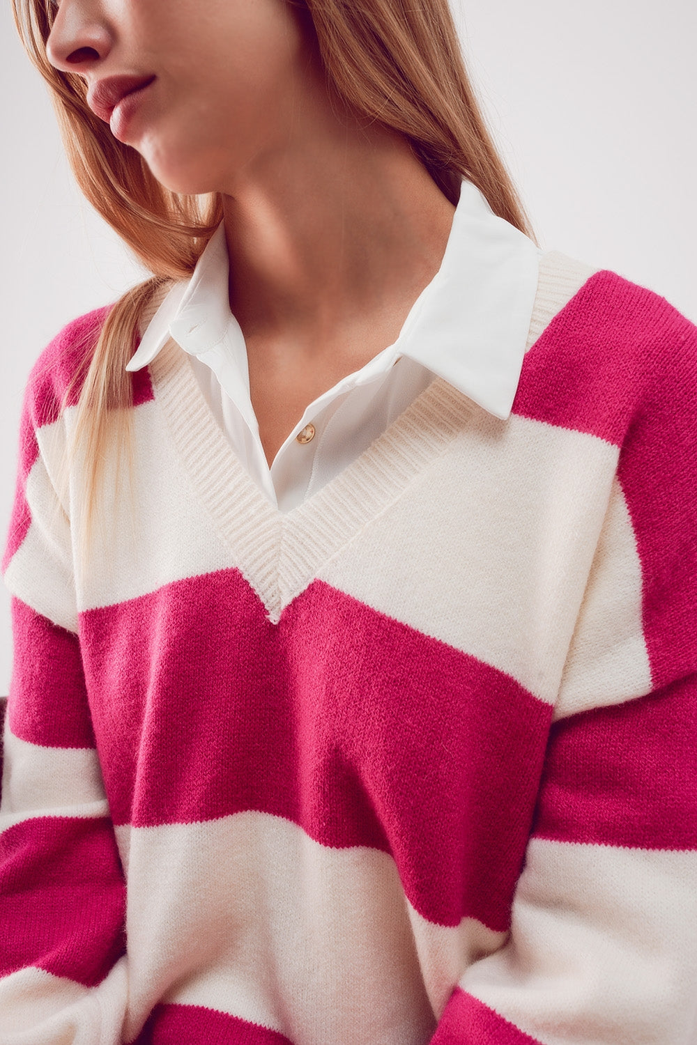 Abito in maglia a righe crema e fucsia