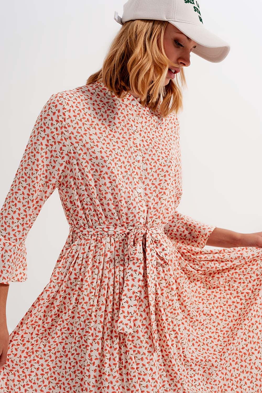 Abito midi con stampa floreale corallo collo alto e bottoni