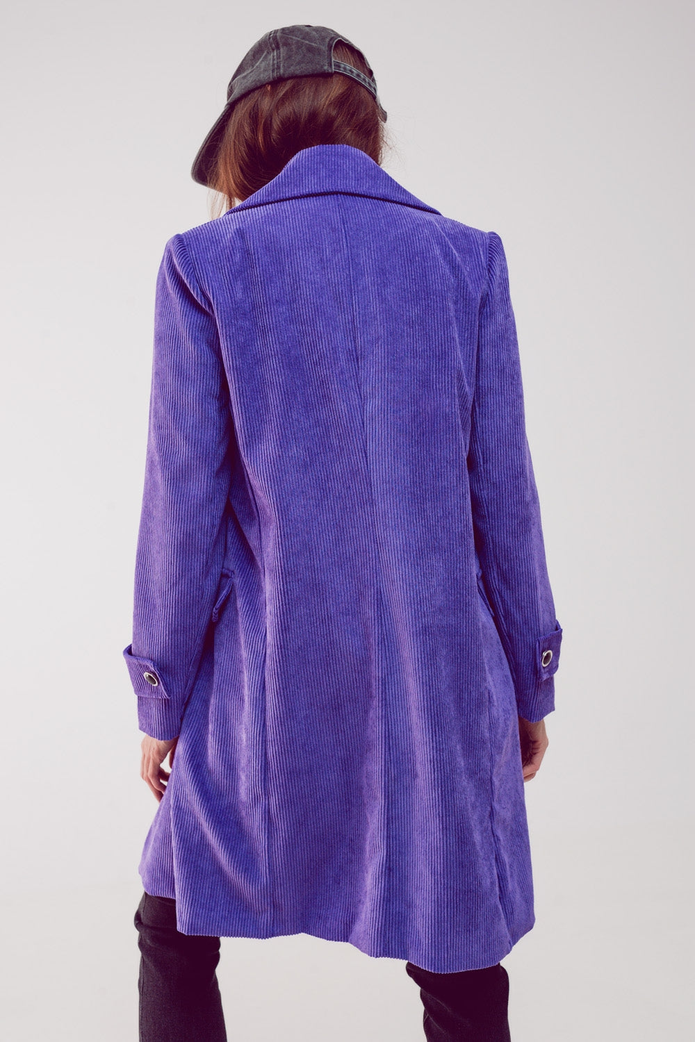 Blazer lungo con bottoni vintage in velluto viola