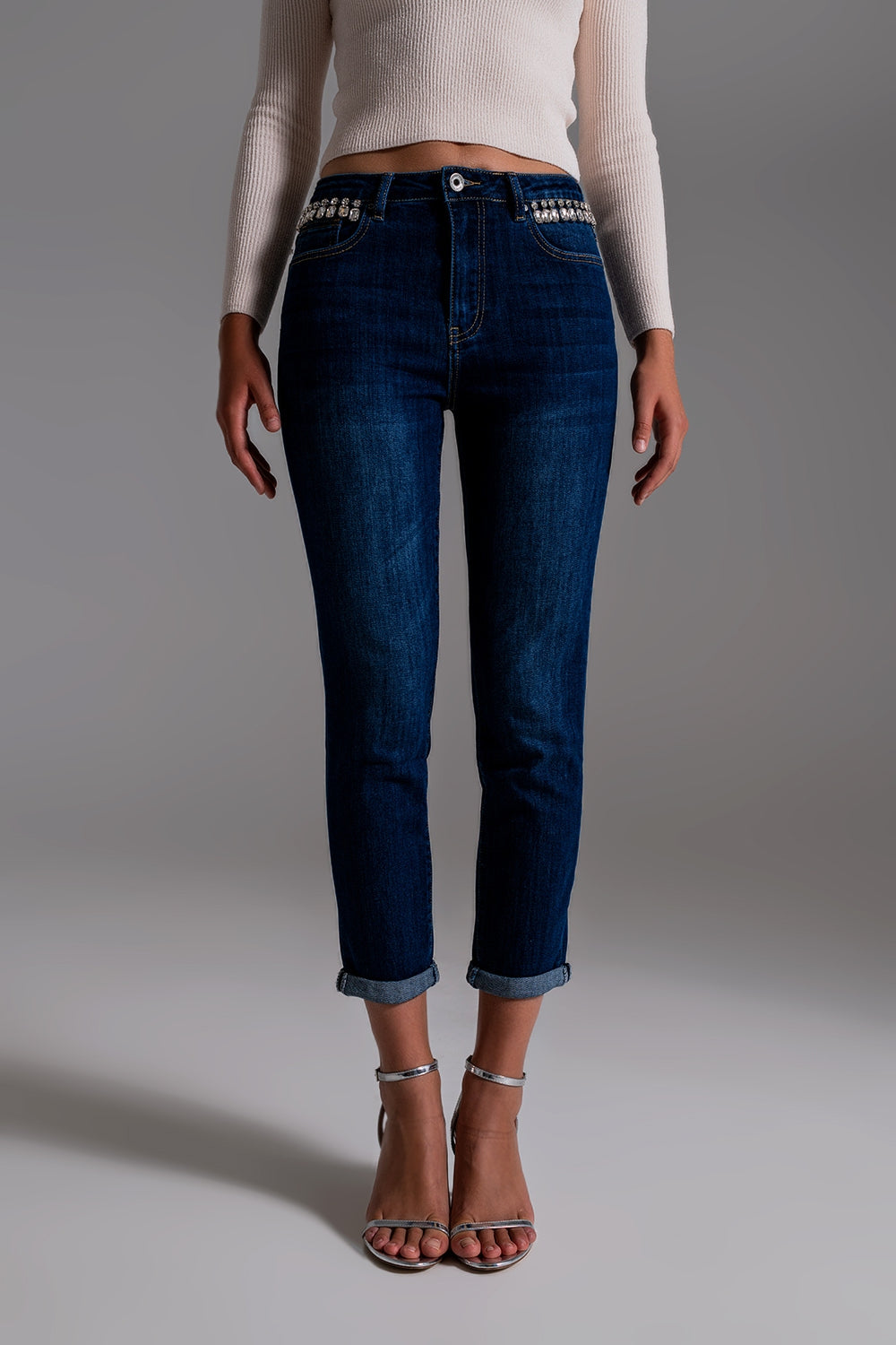 Jeans con frange strass sulle tasche in lavaggio scuro