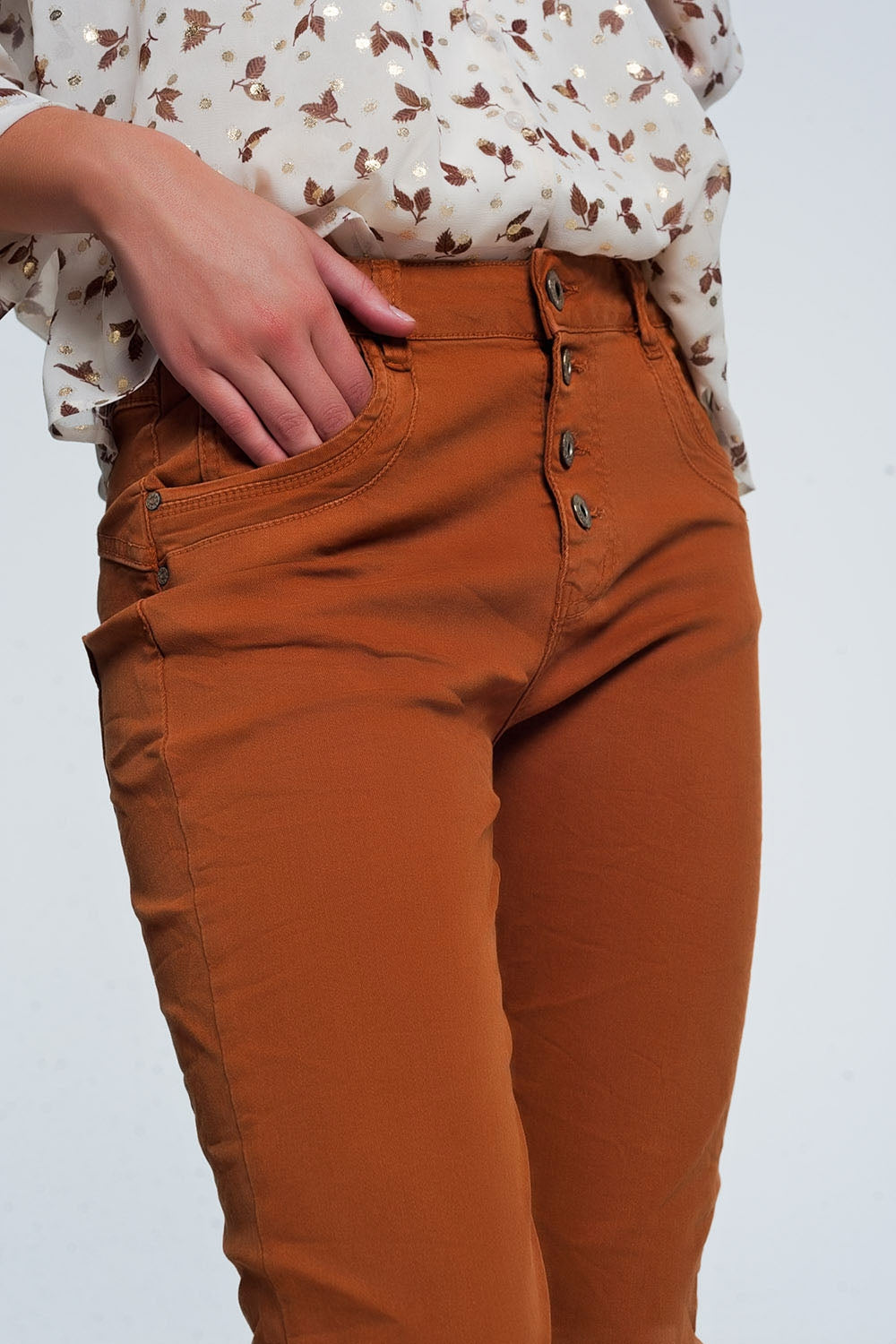 Jeans relaxed a 4 bottoni arancione
