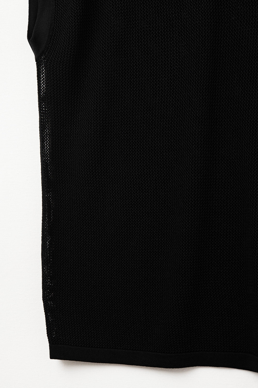maglione a maglia a griglia di colore nero