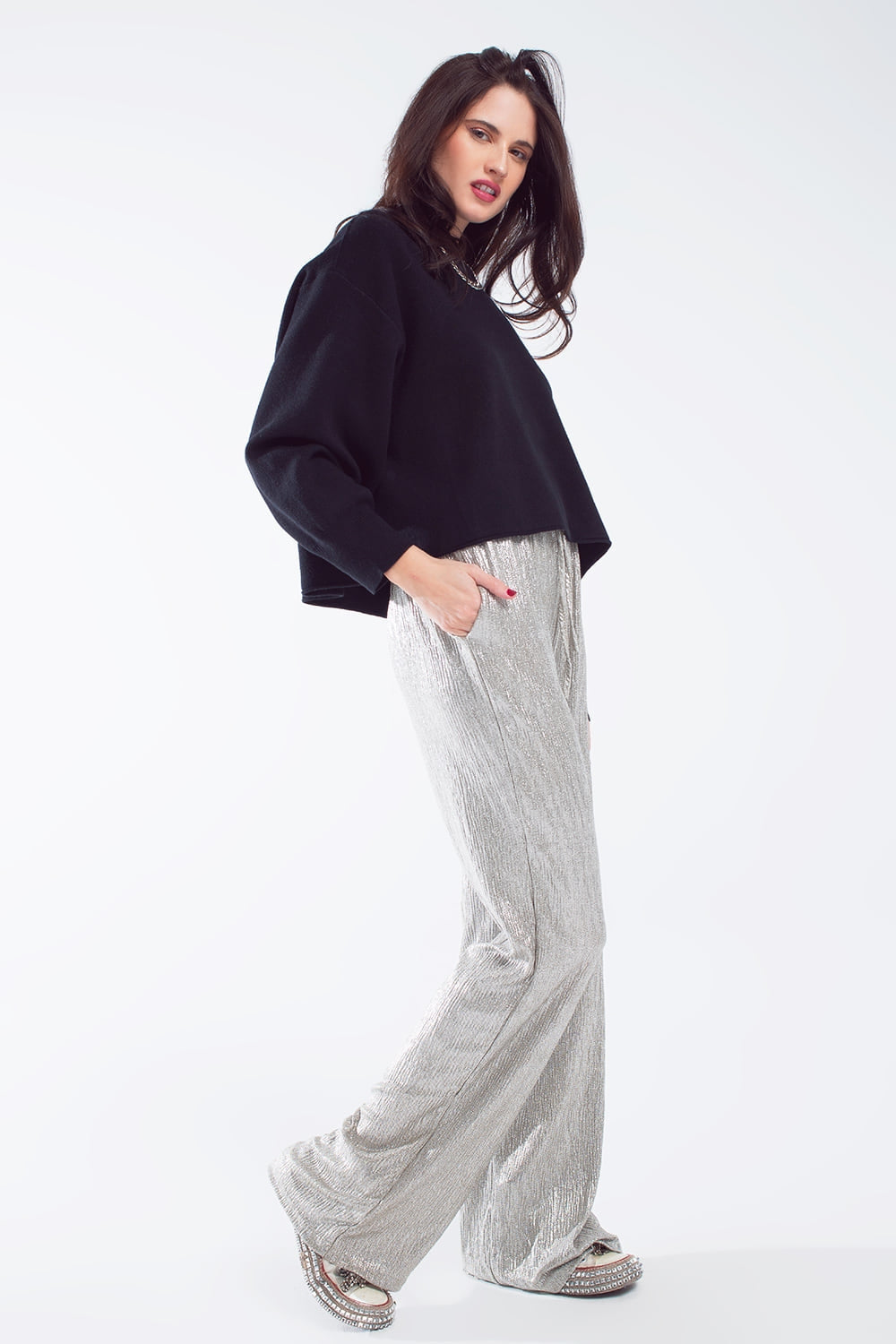 Maglione oversize con scollo a barca in nero