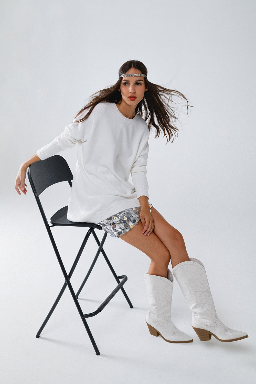 Q2 Maglione oversize girocollo a maniche lunghe in bianco