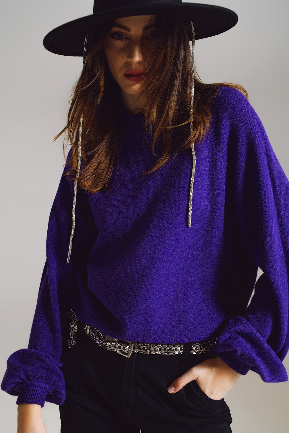 Q2 maglione viola dallo stile rilassato con maniche a palloncino