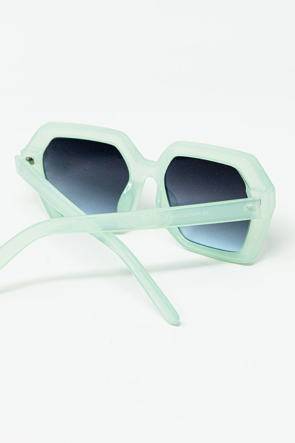 Occhiali da sole Mirage color verde acqua squadrati
