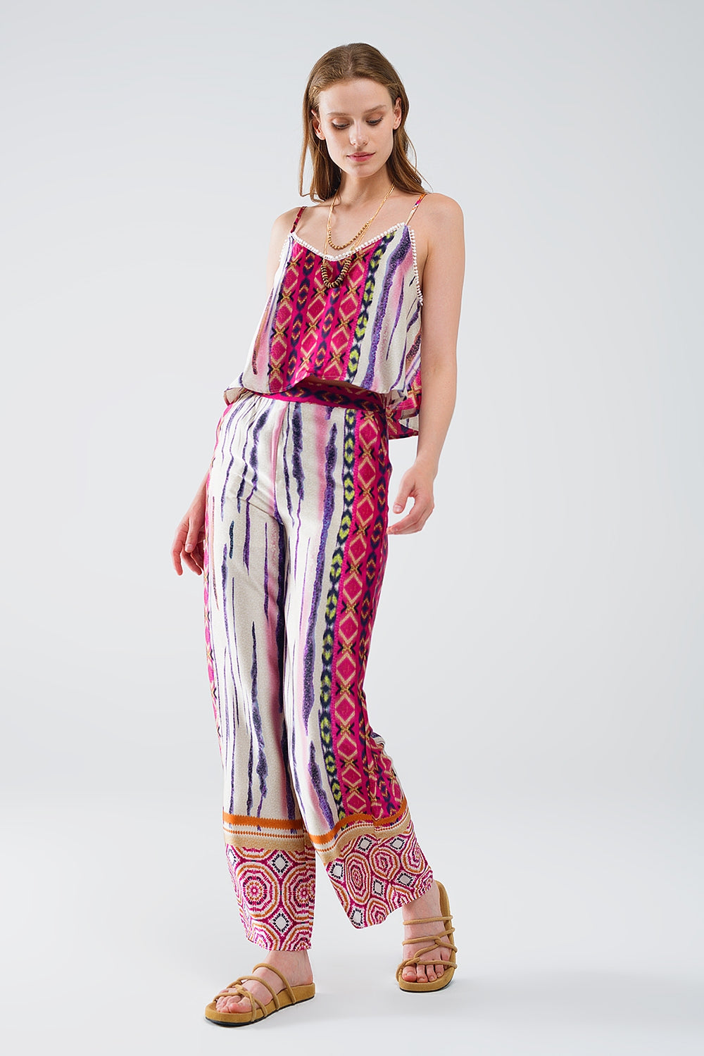 Pantaloni di seta a gamba larga con stampa astratta in multicolore