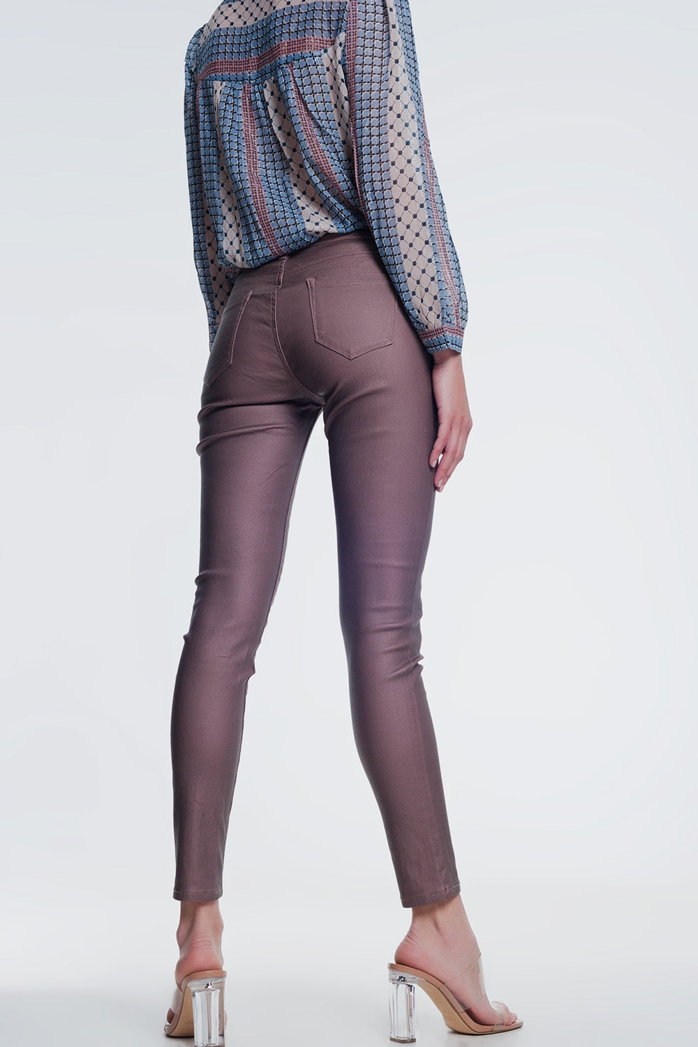 Pantaloni in tessuto spalmato rosa