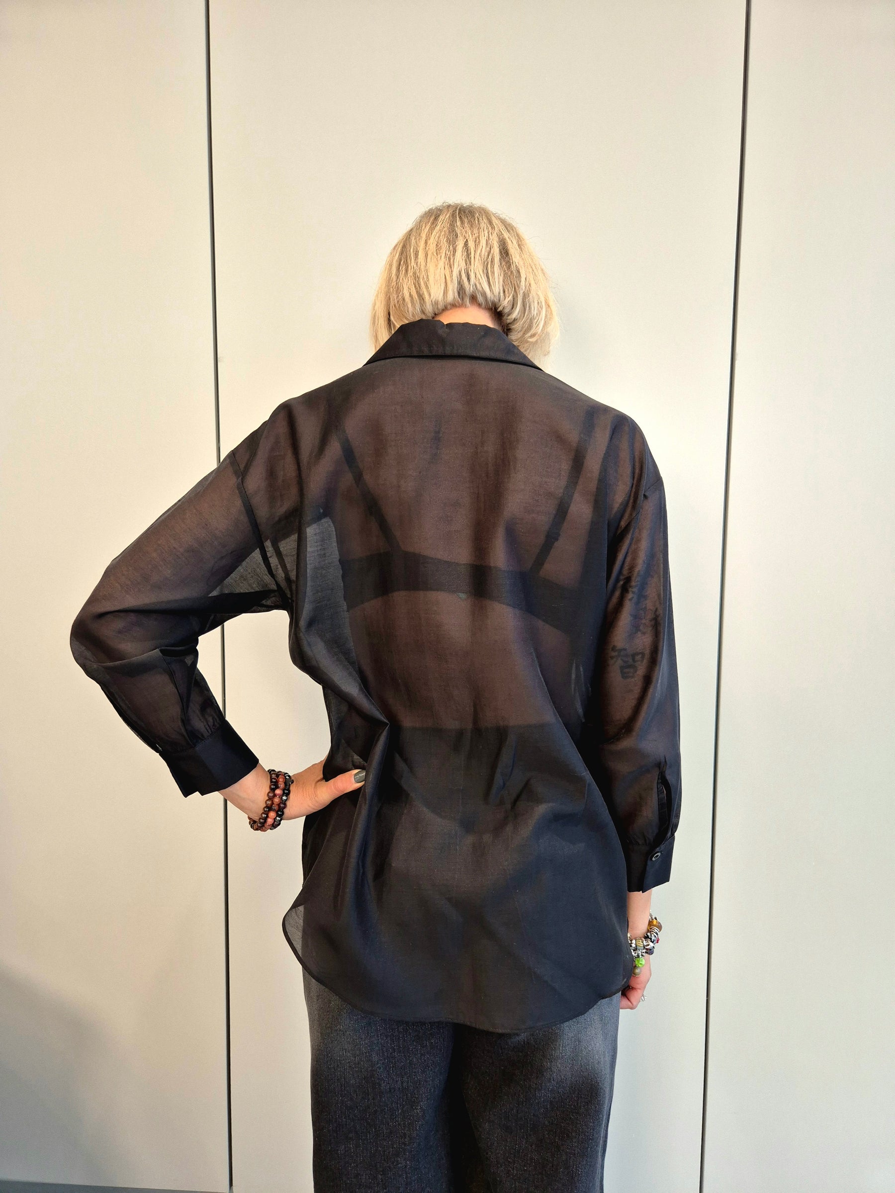 Camicia sofisticata ricami