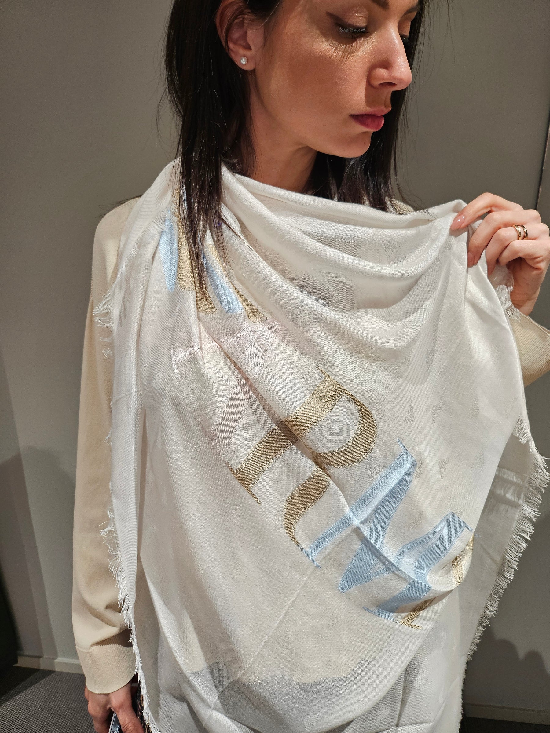 EMPORIO ARMANI stola cipria