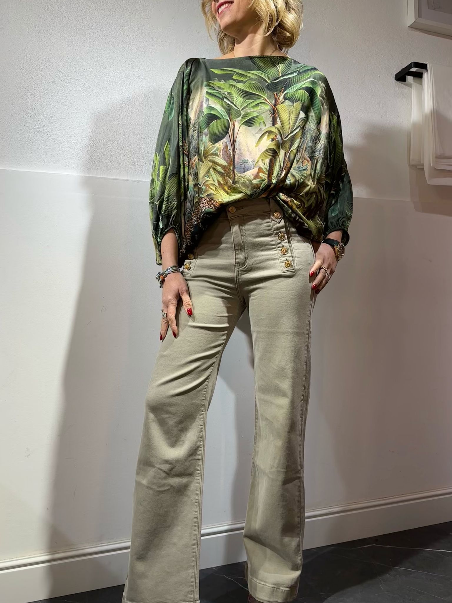 Jeans palazzo greige bottoni oro