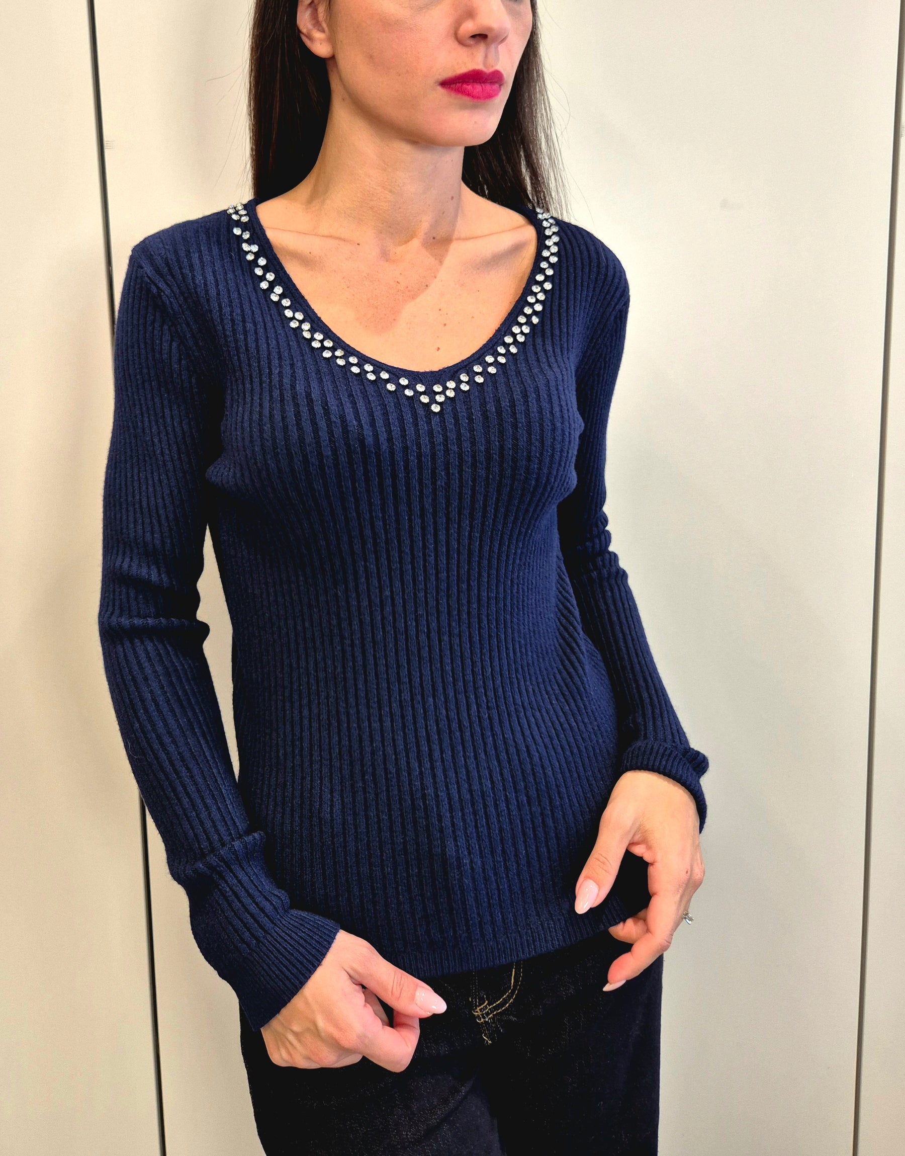 Maglia strass scollo V