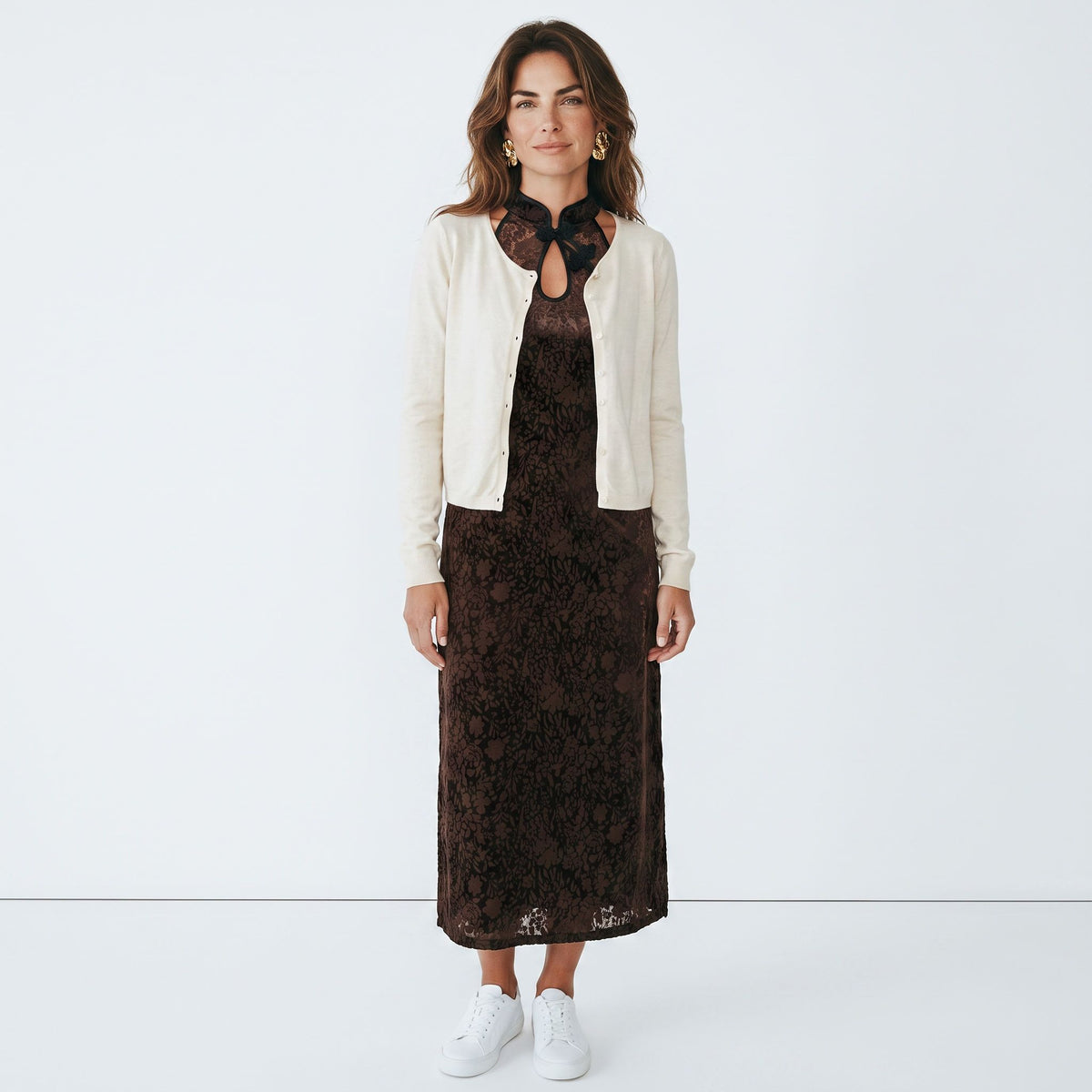 Cardigan crop chiusura due bottoni
