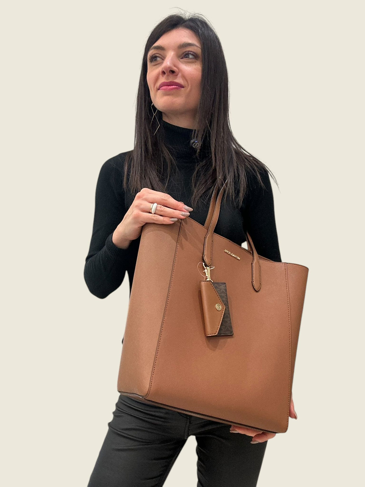 MICHAEL KORS shopper marrone monogram MK logo oro