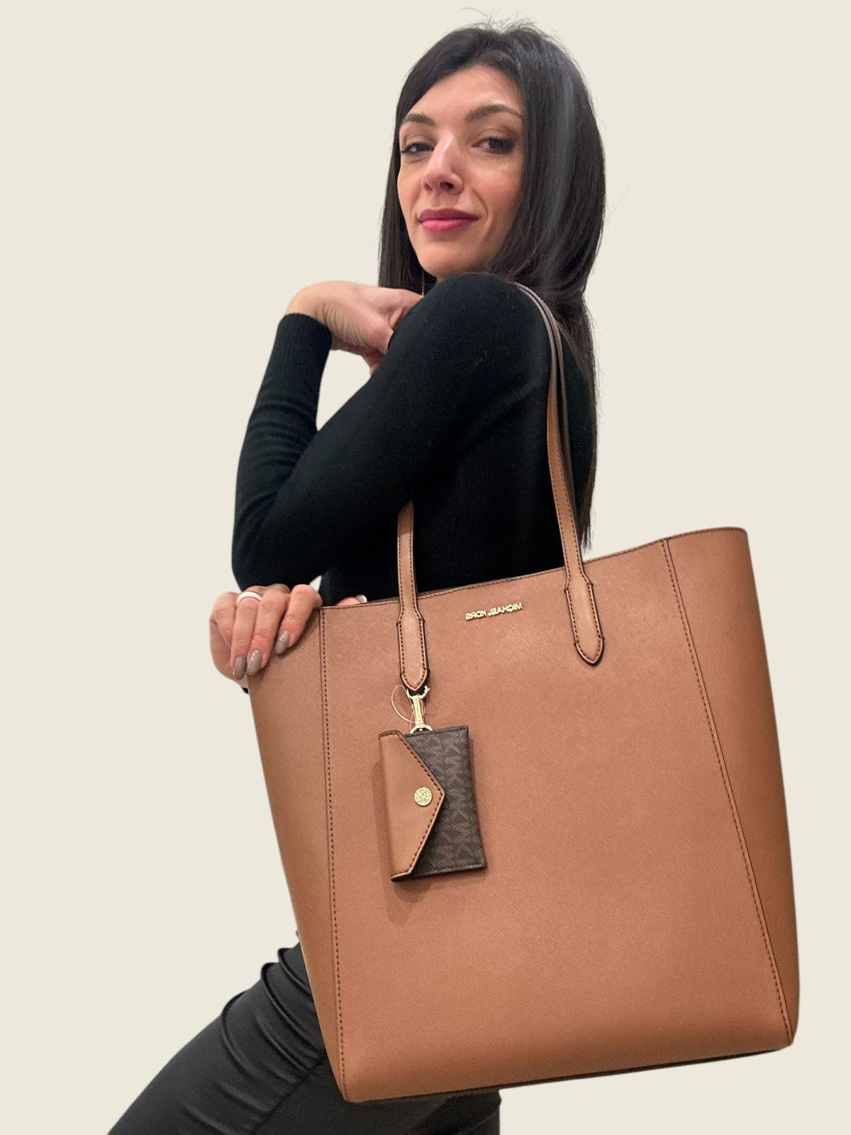 MICHAEL KORS shopper marrone monogram MK logo oro