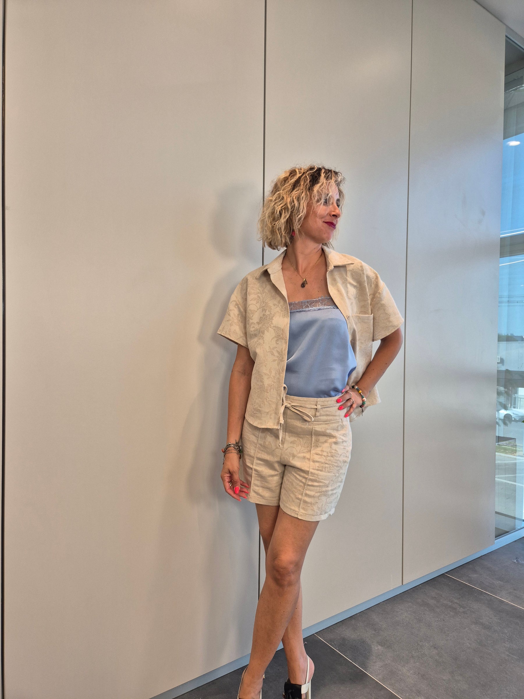 Completo SOFISTICATO shorts e camicia
