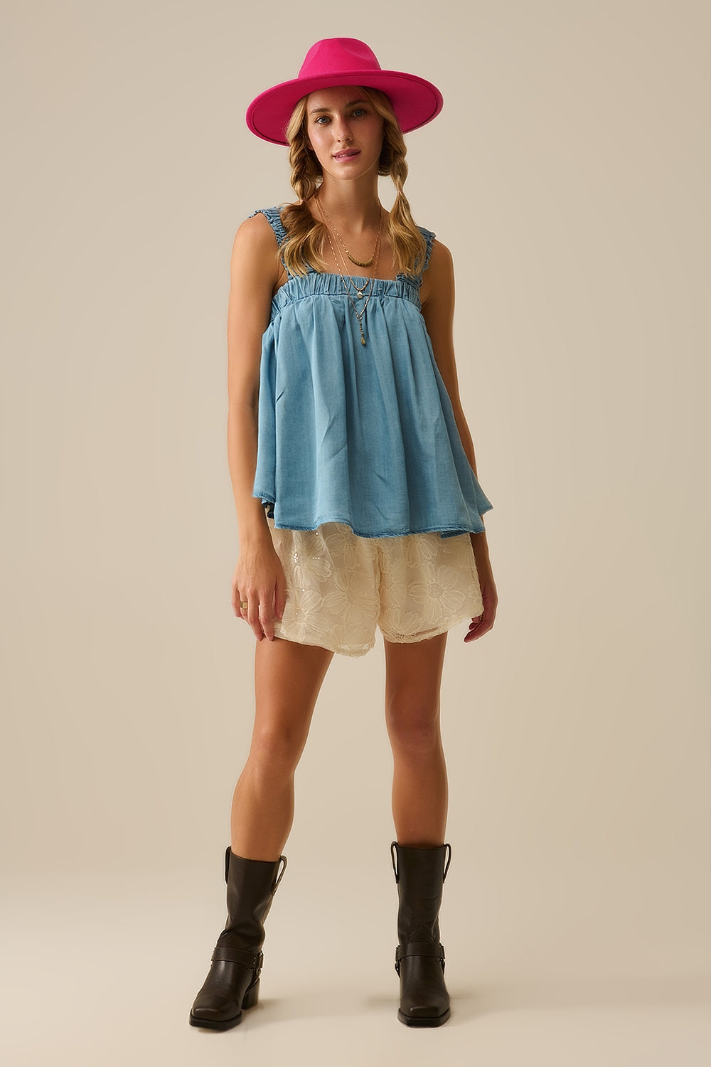 Top in tessuto Tencel con spalline arricciate in blu