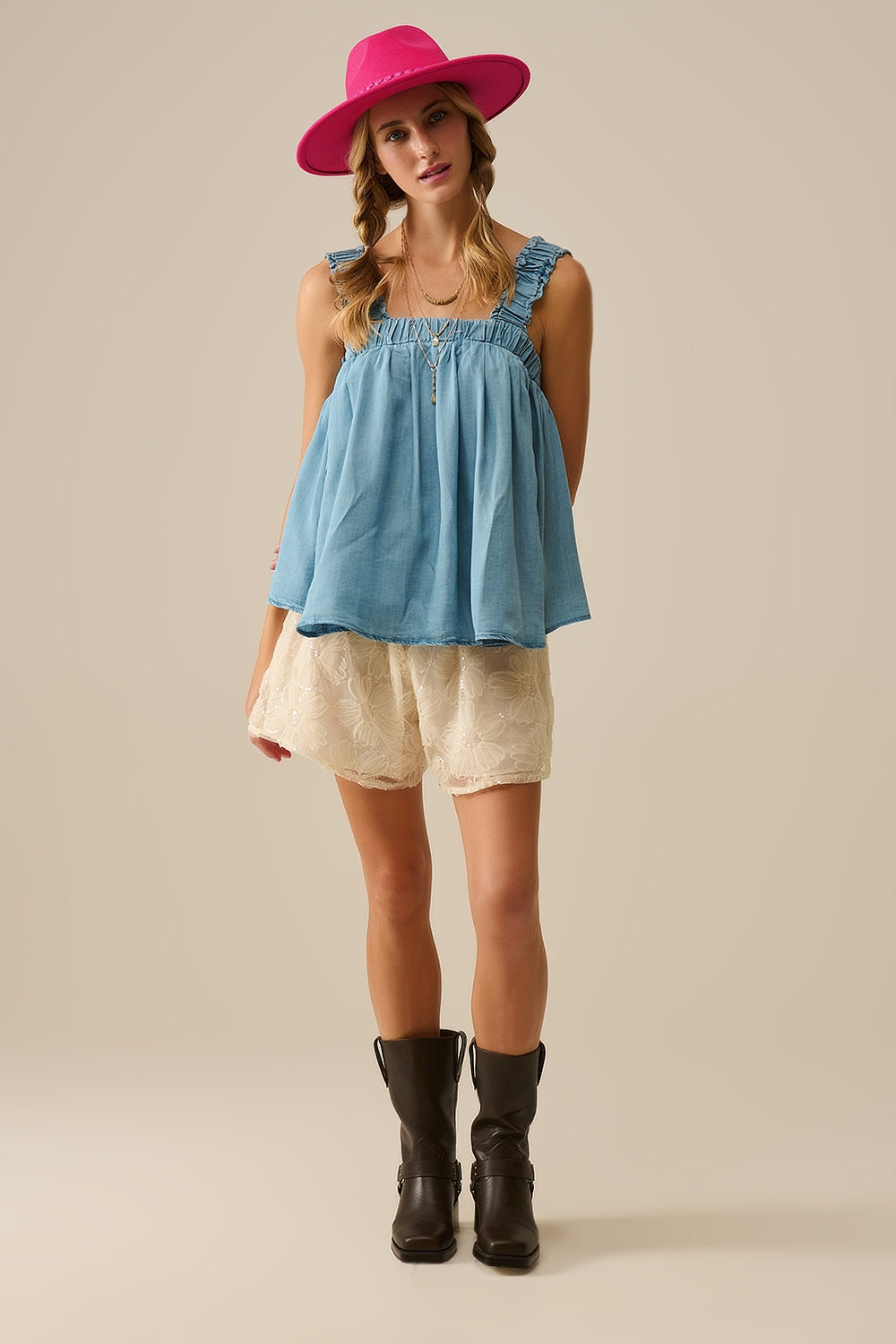 Top in tessuto Tencel con spalline arricciate in blu