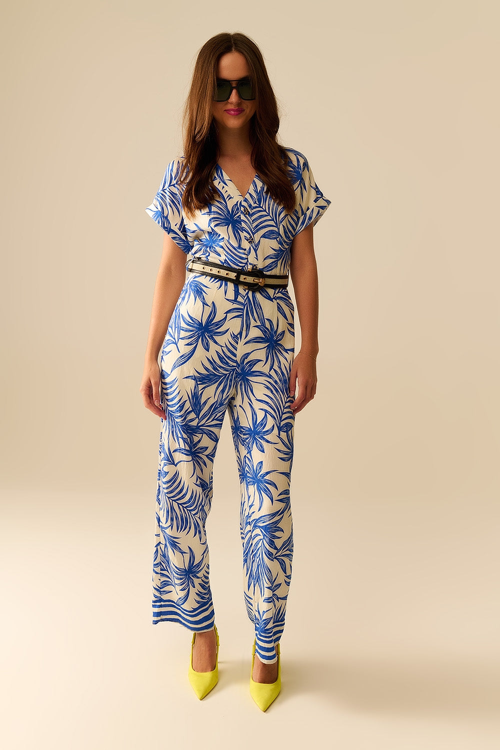 Tuta a Motivo Tropicale a Maniche Corte in blu e bianco