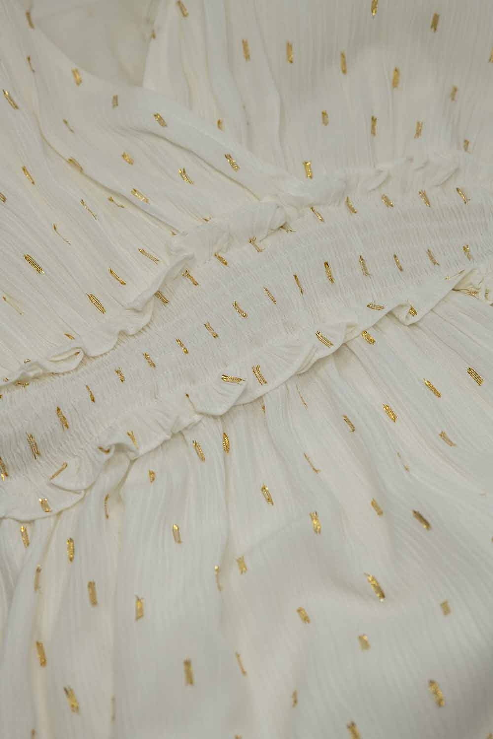 Vestito midi bianco avvolgente con dettaglio smock in vita e pois dorati