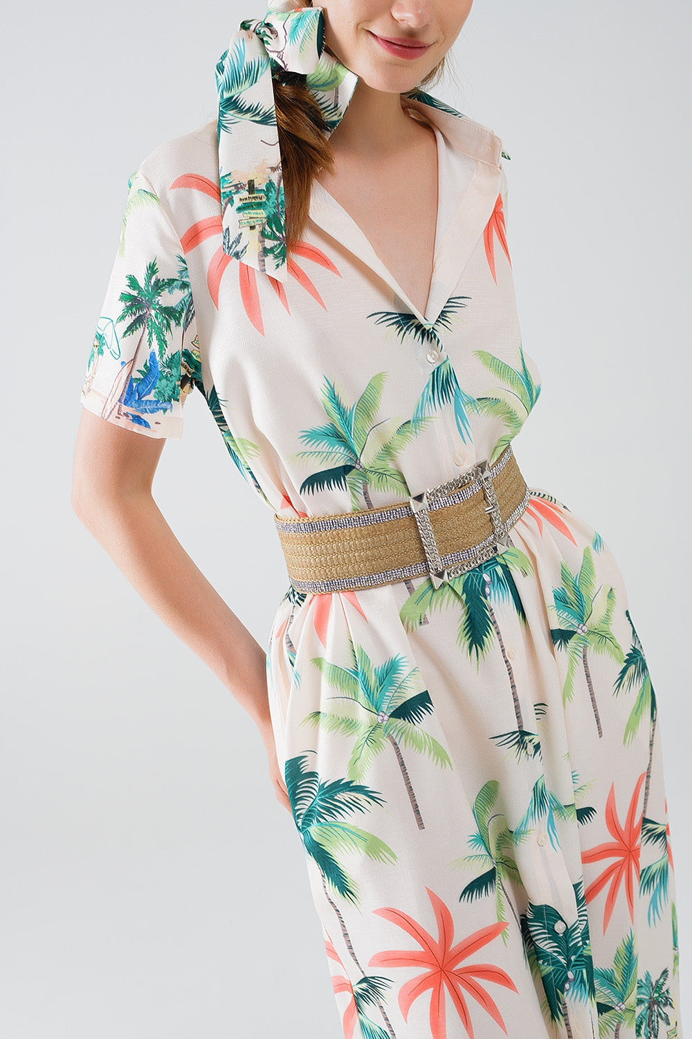 Vestito midi color crema con stampa spiaggia e colletto a polo