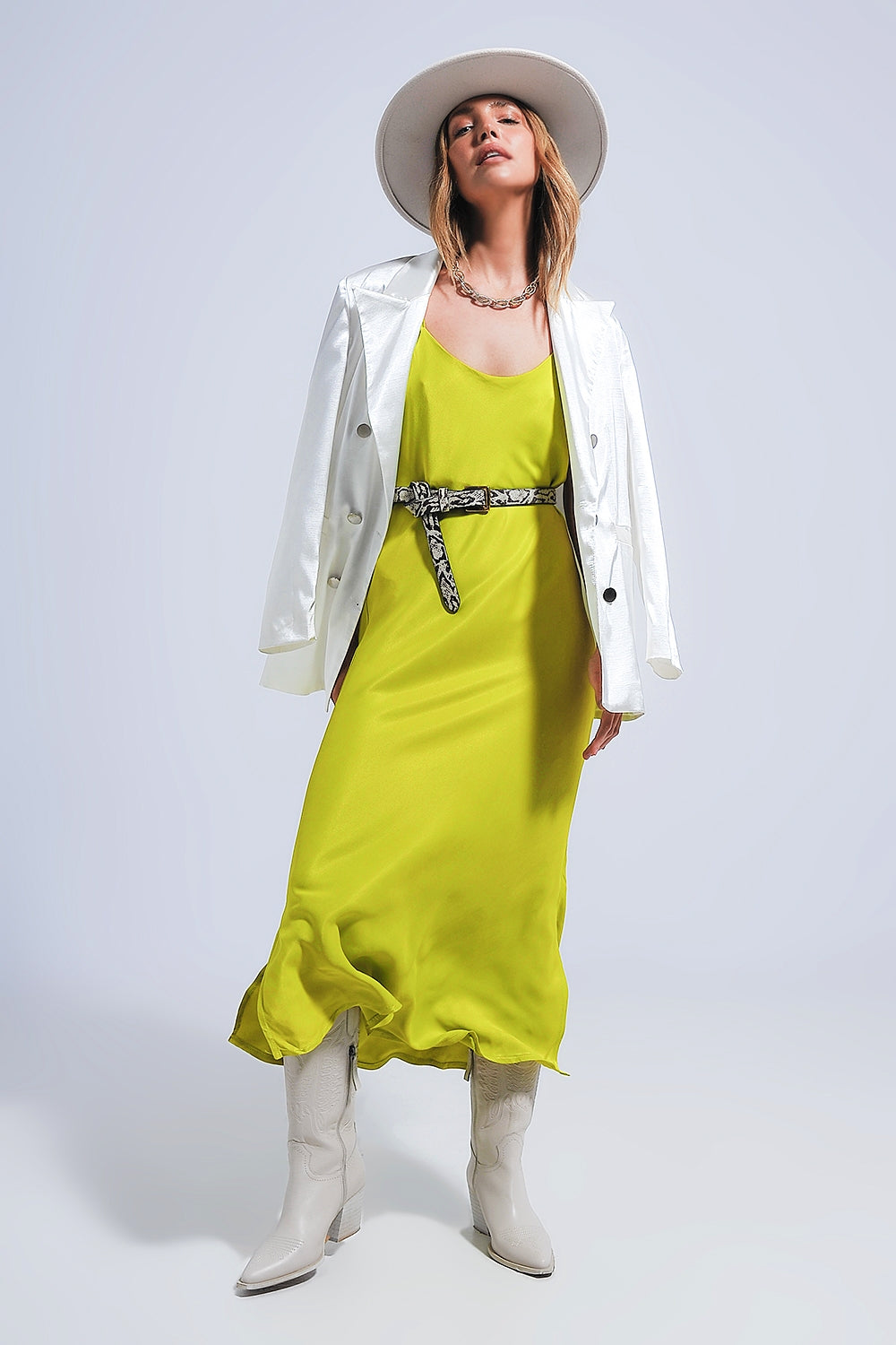 Vestito sottoveste midi in raso verde con spalline