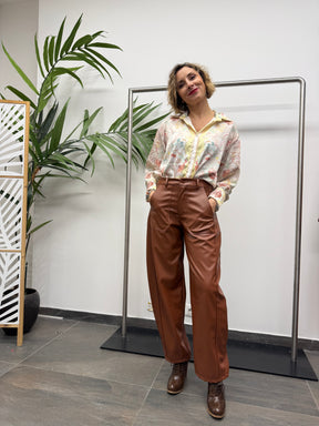 Pantaloni balloon con effetto pelle