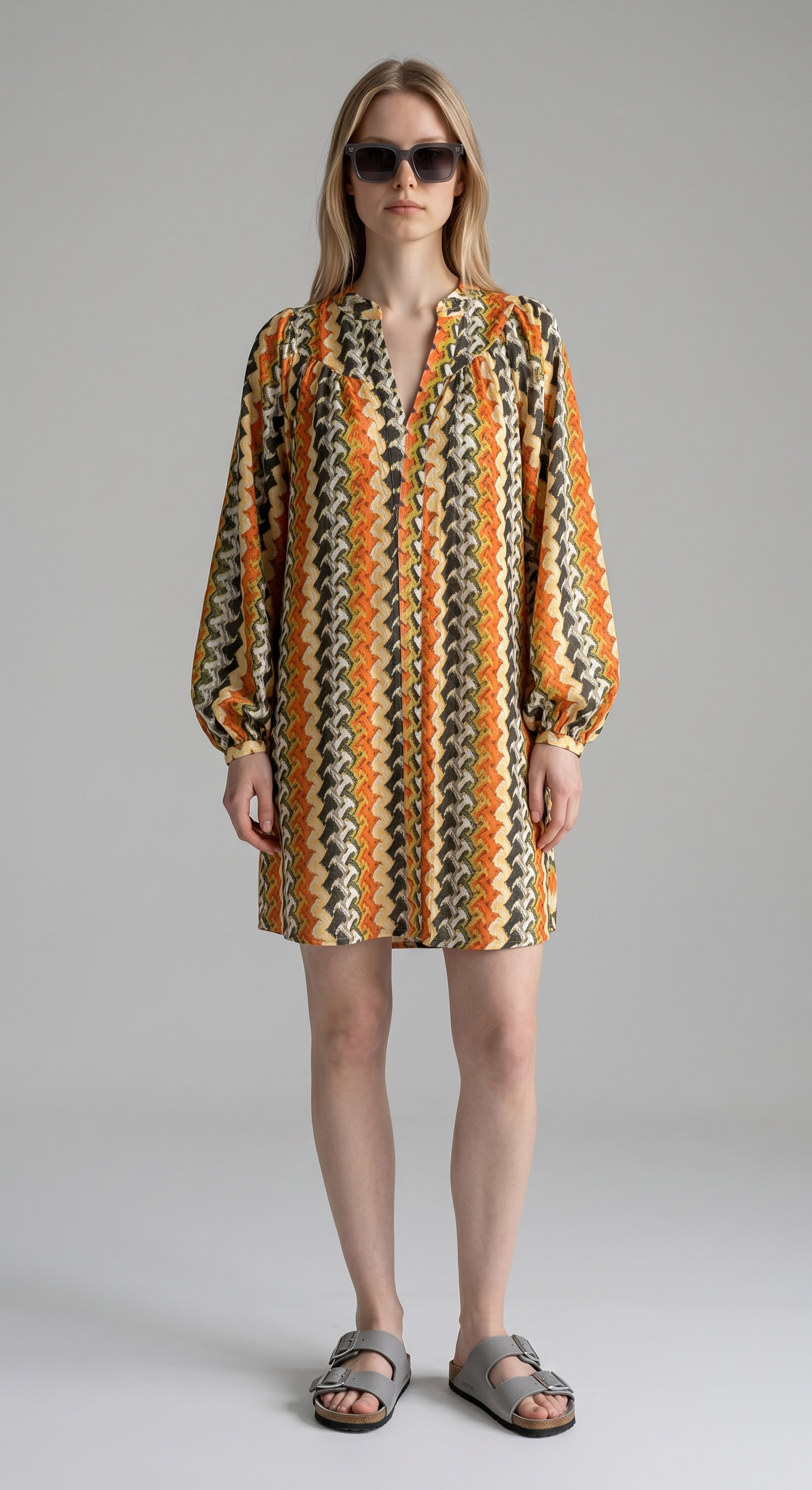 Maxi cardigan/mini abito zig zag