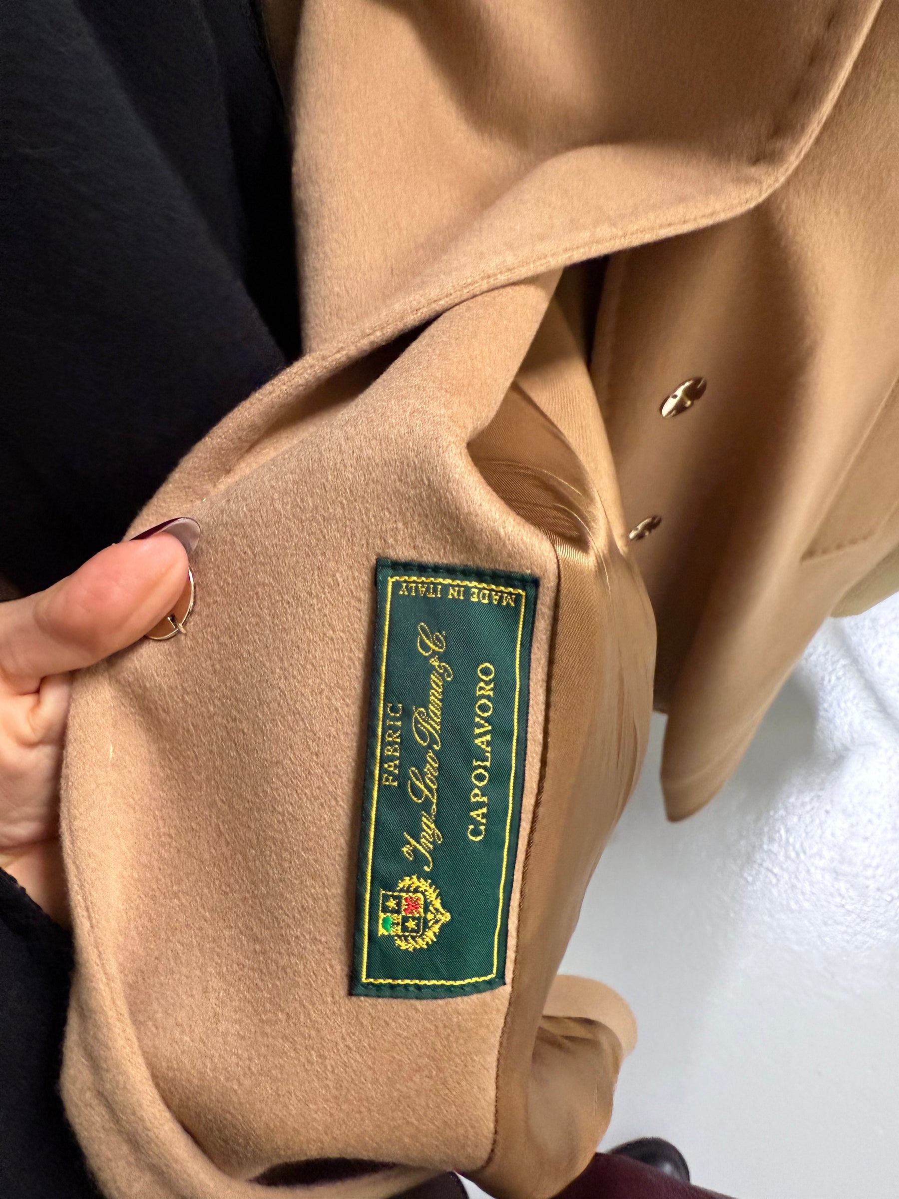 LORO PIANA Cappotto cammello lungo con spacchi