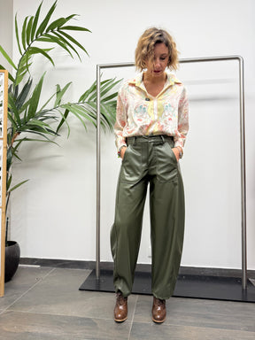 Pantaloni balloon con effetto pelle