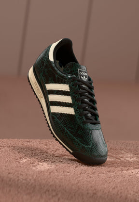 Sneakers ADIDAS modello SL 72 pitonate verdi
