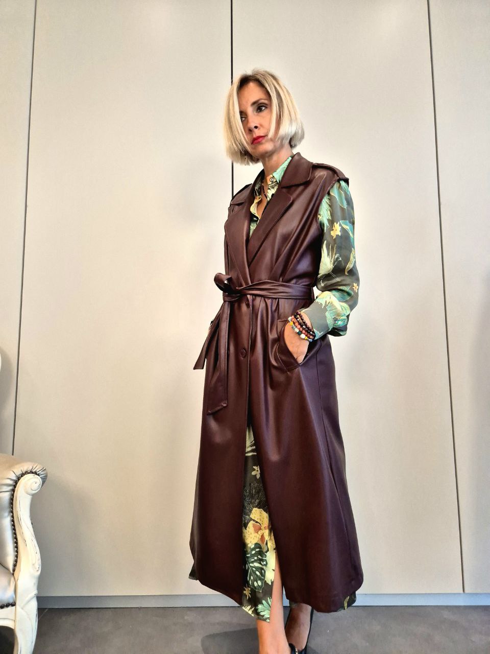 Trench lungo smanicato - vari colori