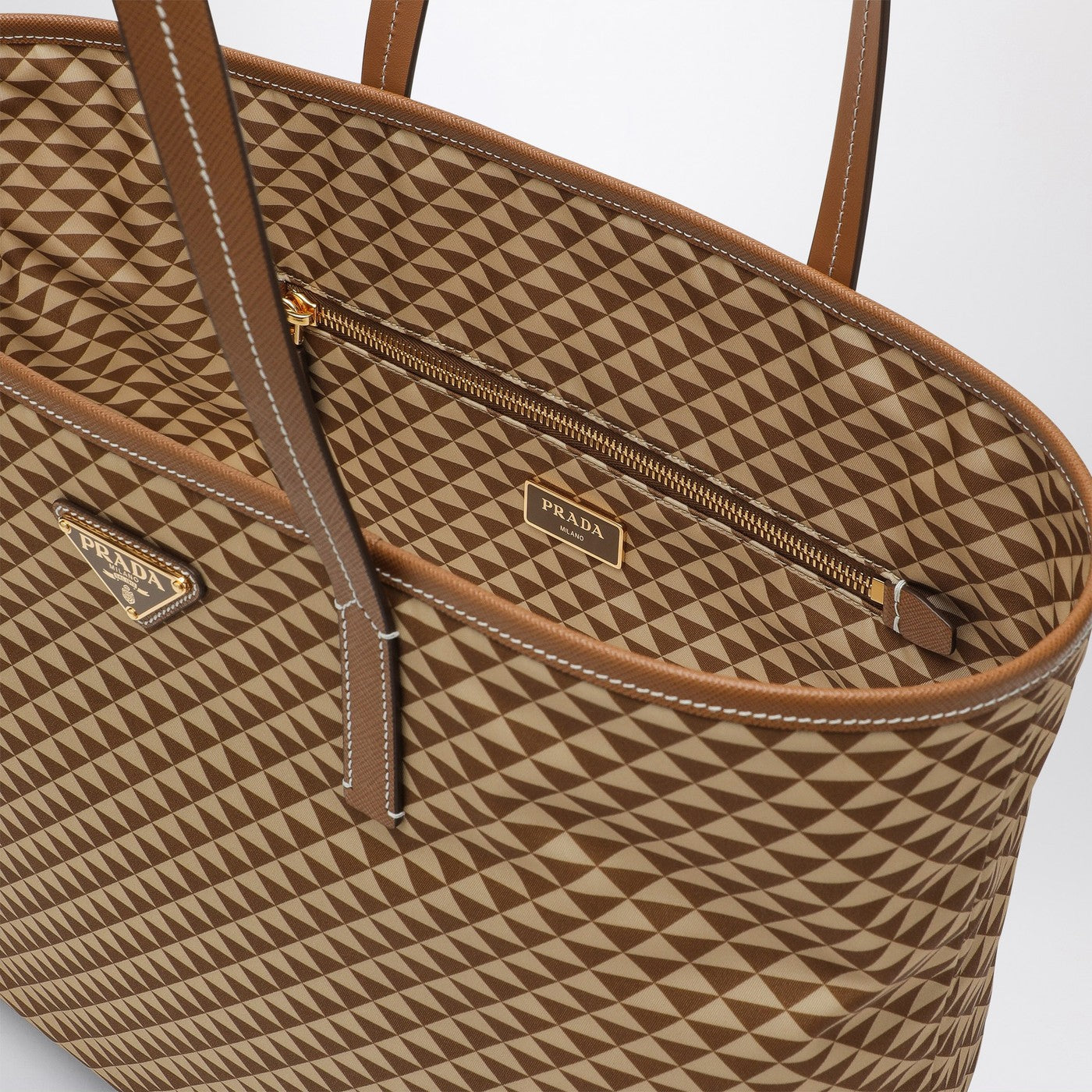 PRADA shopper Re-Nylon