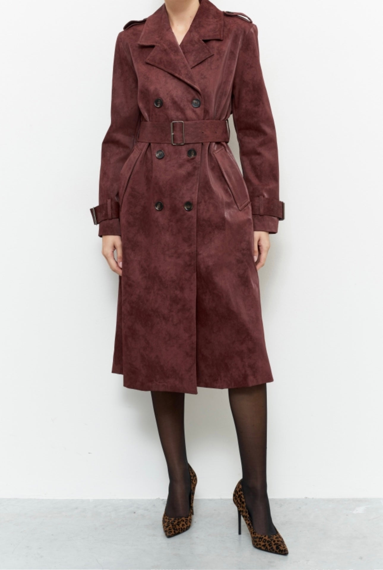 Trench bordeaux scamosciato