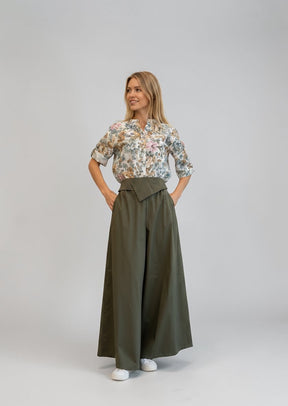 Pantaloni palazzo con patta