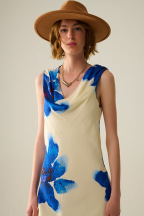Abito maxi blu fluido senza maniche con stampa floreale