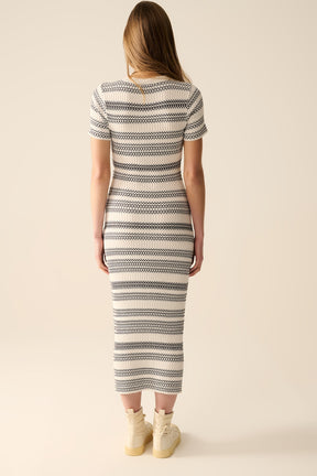 Abito maxi in maglia di alta qualità con dettaglio a zigzag