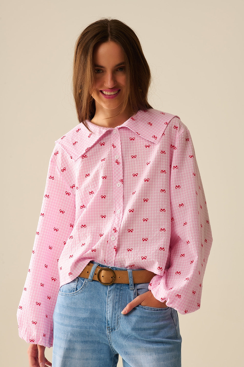 Q2 Blusa con Colletto Peter Pan Rosa con Stampa Fiocco