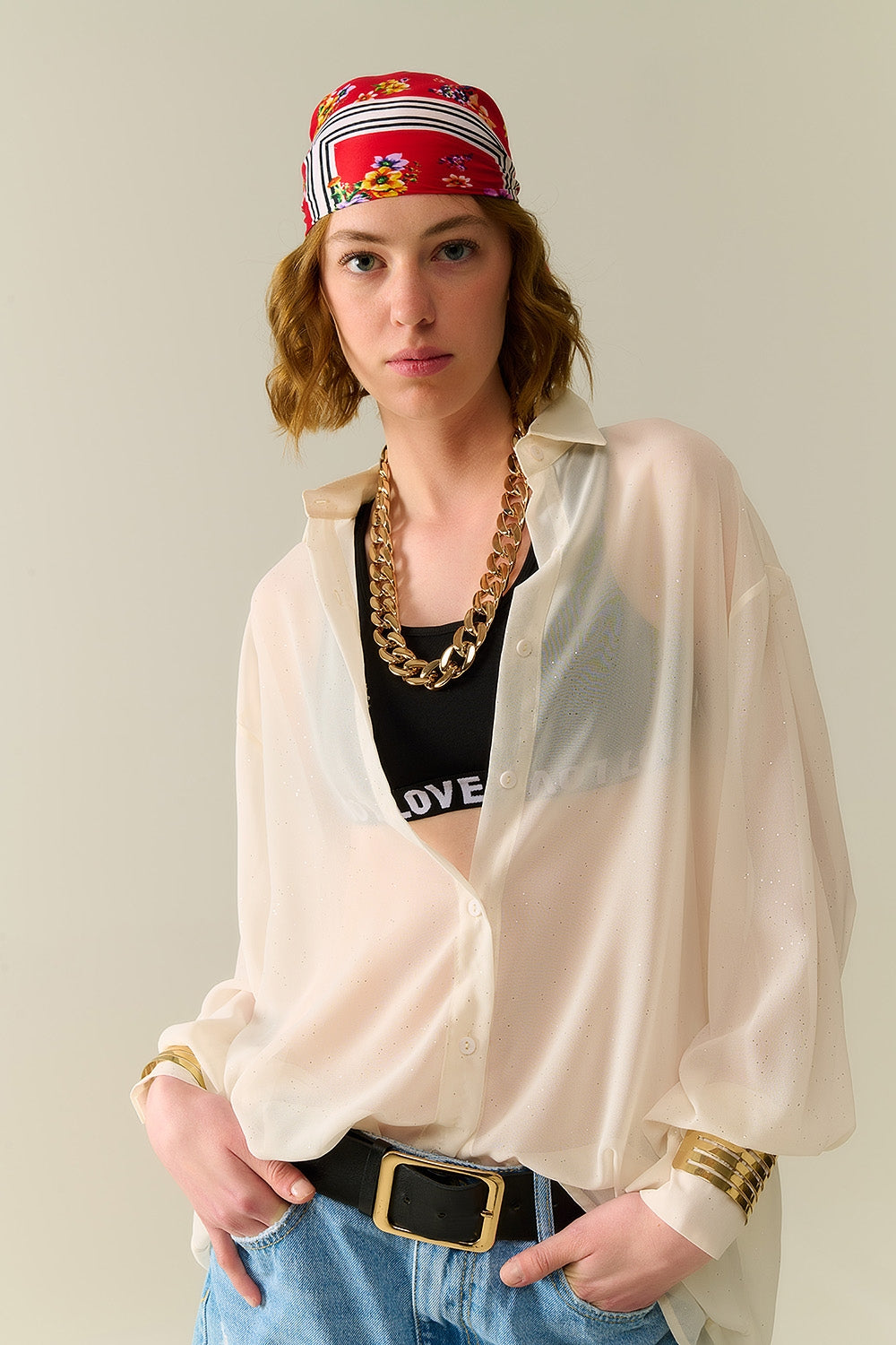 Blusa di chiffon beige morbida con dettaglio glitter