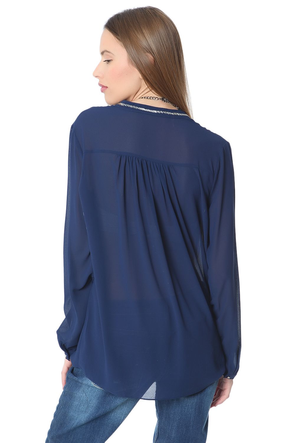 blusa di chiffon blu con dettaglio di perline