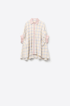 Camicetta fluida oversize con contrasto a scacchiera